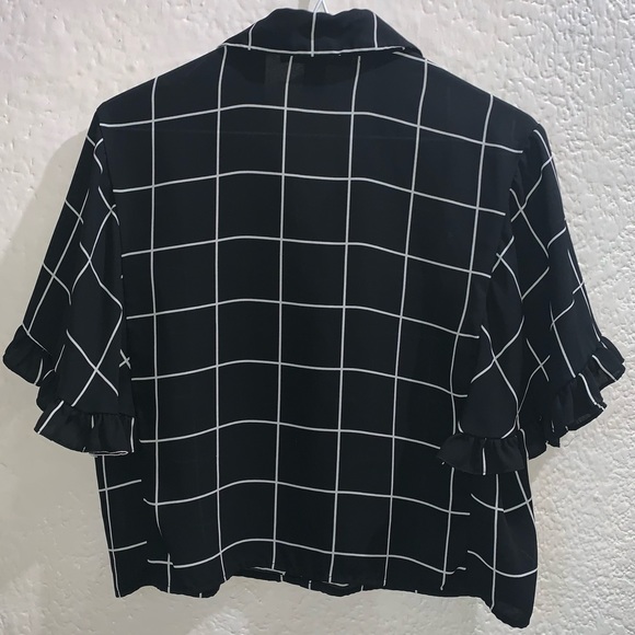 F21 Sheer Checkered Blk/Wht Blouse - Picture 2 of 3